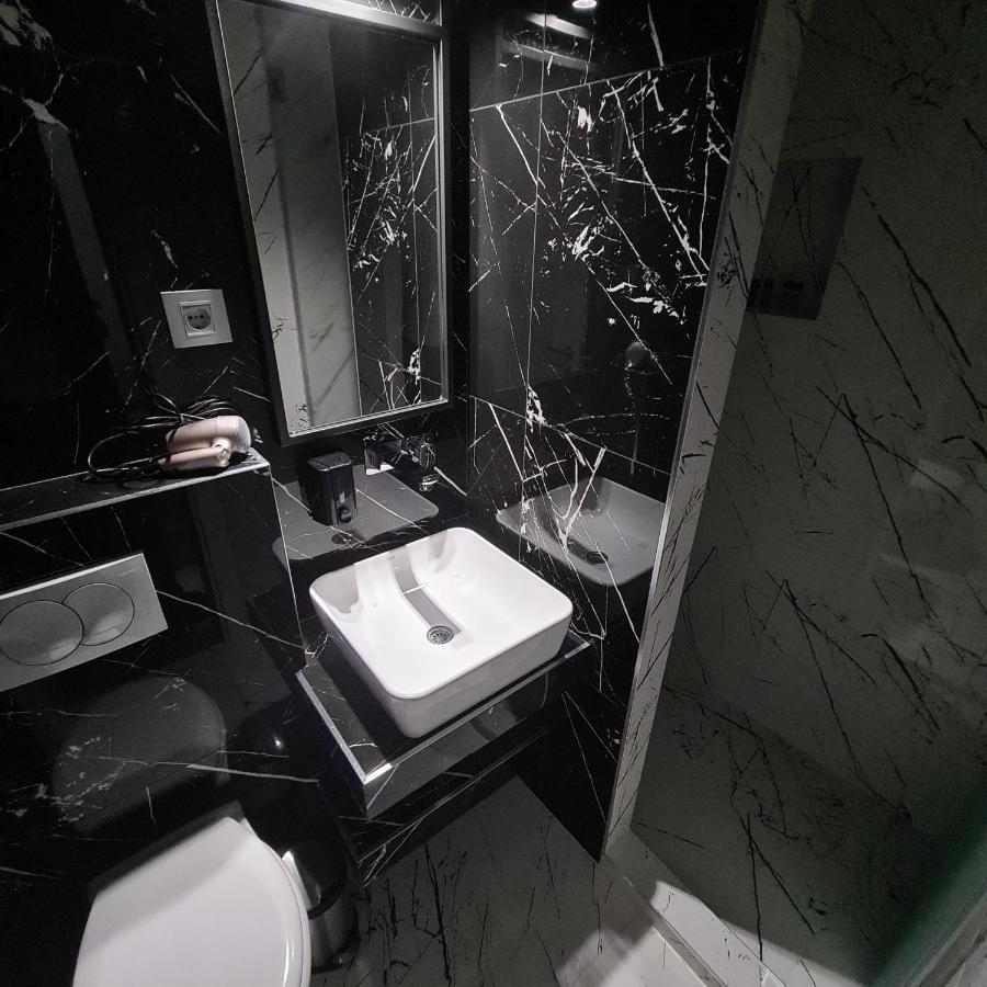 Up Hostel بلغراد المظهر الخارجي الصورة